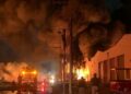 Tres empresas de la Zona Industrial terminaron afectadas por gran incendio