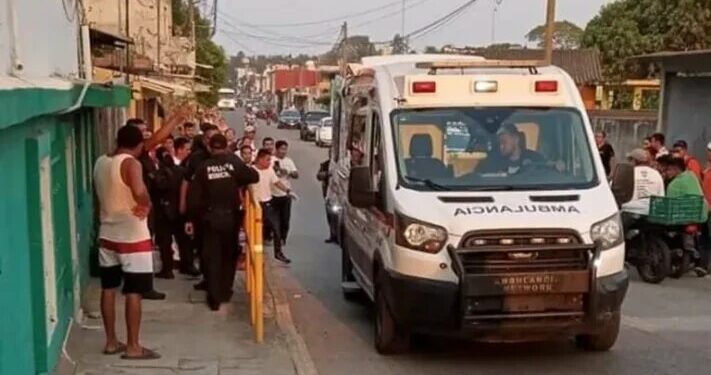 VIDEO: Delincuentes balean a niño de 12 años de edad mientras intentaba evitar que secuestraran a su madre