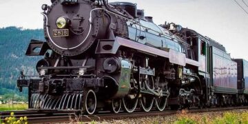 Viene a SLP locomotora de vapor