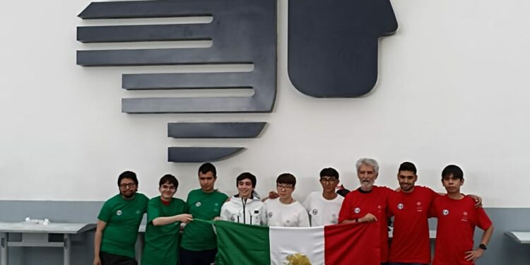 VIDEO: Alumno del Cobach de SLP participará en olimpiadas de matemáticas en Inglaterra