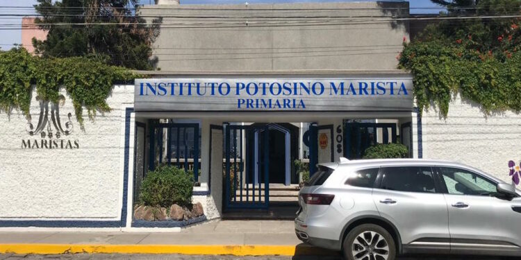 Padres de familia del Instituto Potosino Marista Primaria exigen ponerle fin al acoso escolar en la institución