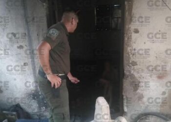 Rescatan del abandono a adulto mayor de 97 años, presenta signos de desnutrición