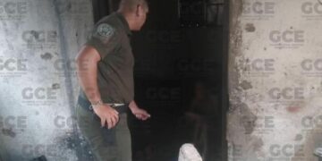 Rescatan del abandono a adulto mayor de 97 años, presenta signos de desnutrición