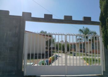 Exigen cese de directora del Jardín de Niños Rosa María Carranza