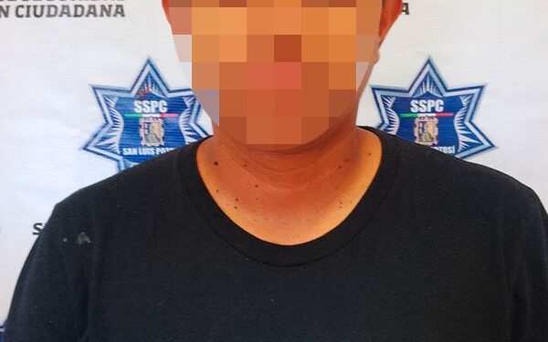 Detienen a conductor de transporte público que arrolló a 2 menores