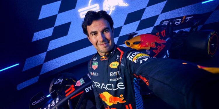 ¡’Checo’ Pérez se queda en Red Bull! Renueva por dos años más