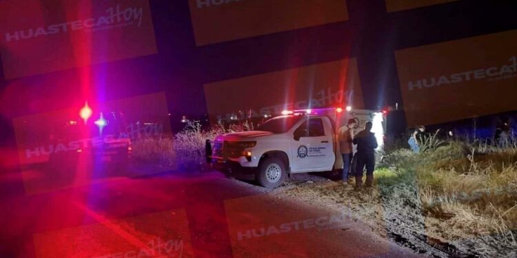 Hallan cadáver semienterrado en baldío de Ciudad Valles