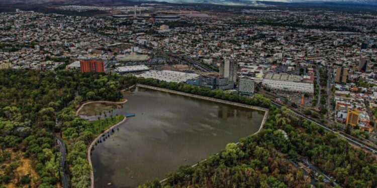 Sábado con tormentas dispersas en SLP