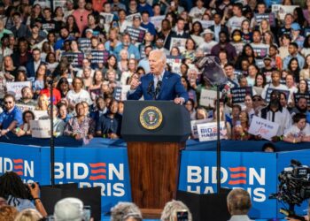 The New York Times pide a Biden que deje la carrera electoral