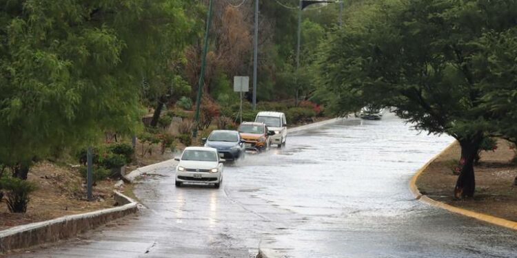 Lluvias en SLP, al menos por otros 5 días; ¿cuál será la temperatura?