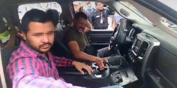 Detenido, policía ministerial que provocó choque en Himno Nacional