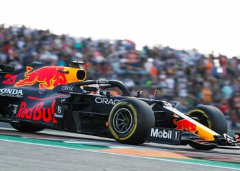 Verstappen consigue la pole del GP de Austria; Checo Pérez largará octavo