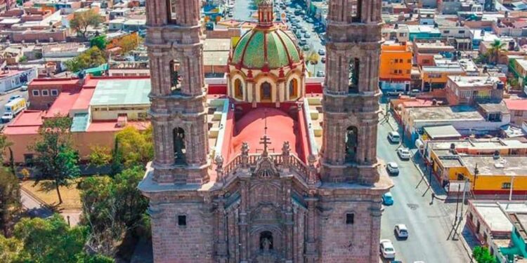 Jueves mayormente soleado en San Luis Potosí