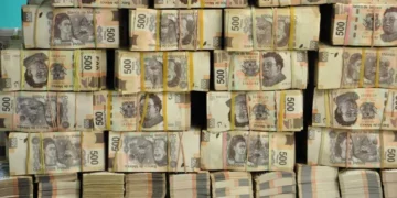Escort extorsiona con 2 millones de pesos a cliente; lo acusa de violación