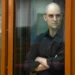 Periodista estadounidense acusado de espionaje es condenado a 16 años de cárcel en Rusia