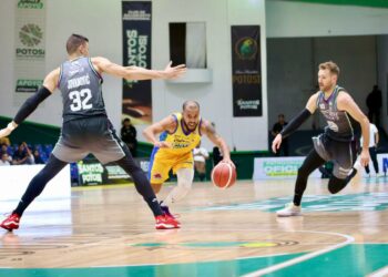 Los Halcones de Xalapa se impusieron en el segundo juego de la serie a Santos por 79 a 72