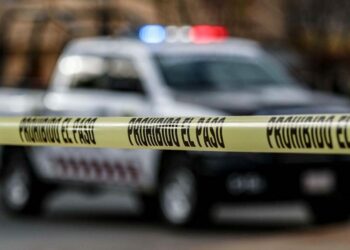 Abandonan 3 cuerpos desmembrados frente a supermercado en Acapulco
