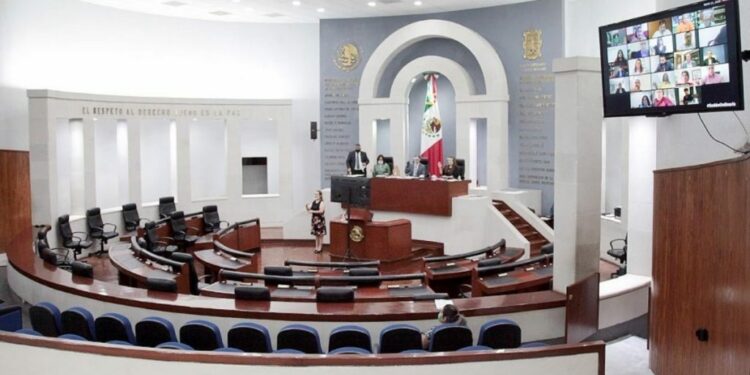 Asesores del Congreso deben ser evaluados y capacitados de forma constante: Cuauhtli Badillo