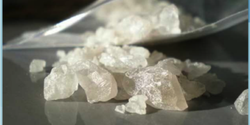 Detienen en Matehuala y Valles a varias personas con ponchallantas, marihuana y cristal