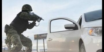 Militares confunden a conductor de Uber y le disparan en más de 12 ocasiones