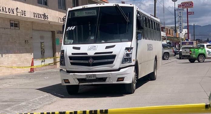 Muere chofer al manejar un camión
