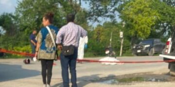 Muere un motociclista embestido por chofer de autobús