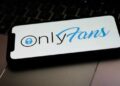 Investigación revela que depredadores están explotando a niños en la plataforma de Onlyfans 