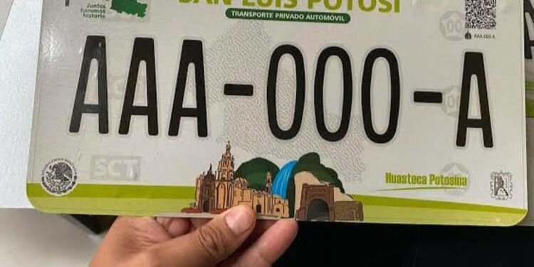 Casi se han entregado un millón de placas en SLP