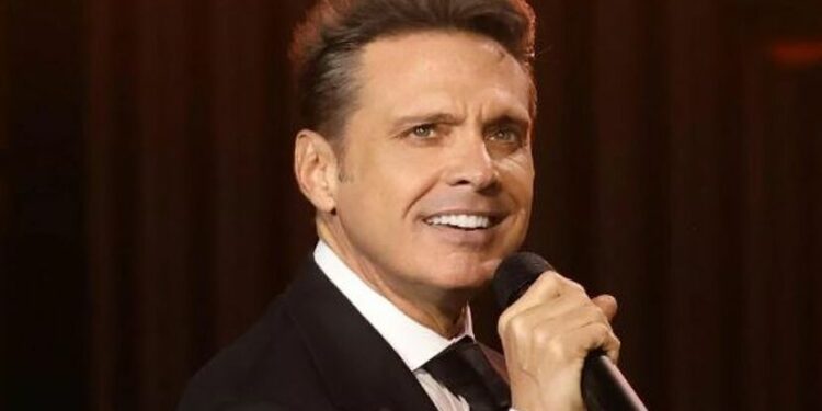 San Luis no está en la agenda de Luis Miguel