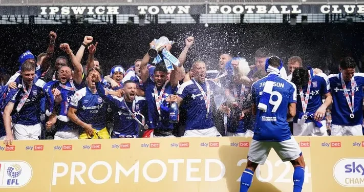 Tres equipos ascendidos que intentarán sobrevivir en la Premier League