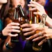 El alcohol causó la muerte de 2.6 millones de personas en el año 2019, según un experto