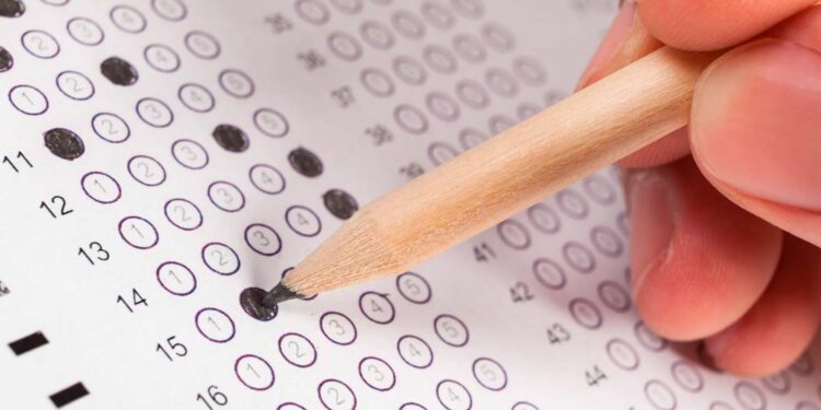 El examen de acceso a bachiller que los estudiantes y Sheinbaum quieren eliminar
