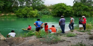La búsqueda de un joven en el Río Tampaón sigue en curso