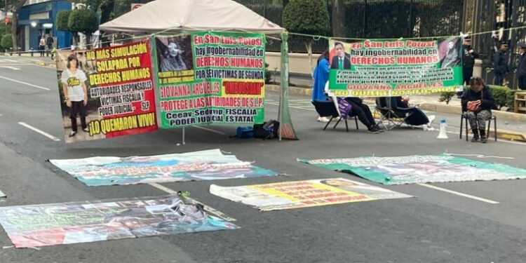 VIDEO | Víctimas de SLP exigen justicia en la CDMX