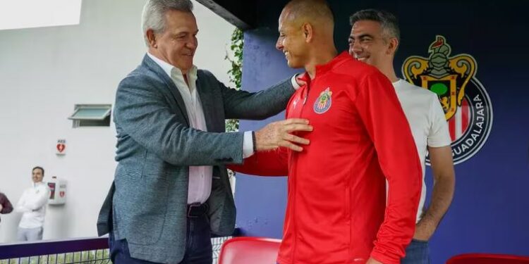 Tras el posible llamado de ‘Chicharito’ Hernández a la Selección Mexicana, David Faitelson explota