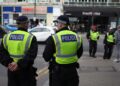 Un hombre está siendo acusado de intentar matar a una niña apuñalándola en Londres