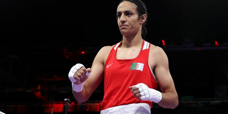 ‘Ni un hombre pega así en sparrings’; mexicana Tamara Cruz describió a Imane Khelif, boxeadora sin género definido