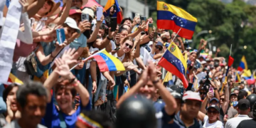 El relato de la mamá de uno de los más de 100 jóvenes arrestados después de las elecciones en Venezuela