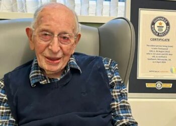 “No hay ningún secreto especial”: las revelaciones del hombre más viejo del mundo para vivir más de 100 años
