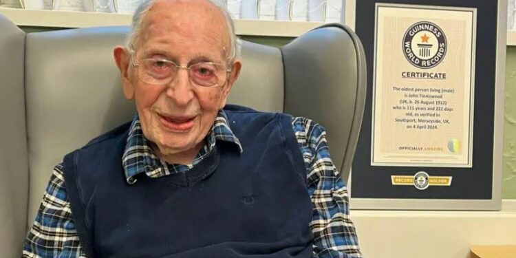 “No hay ningún secreto especial”: las revelaciones del hombre más viejo del mundo para vivir más de 100 años