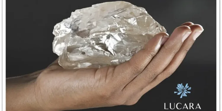 En Botsuana, se ha descubierto el segundo diamante de mayor tamaño a nivel mundial en una mina