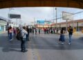 Madres y padres de familia bloquean Avenida Muñoz por robo de 600 mil pesos a escuela
