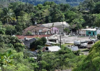 90 familias de La Rastra, Sinaloa, abandonan sus casas debido a tiroteos entre delincuentes