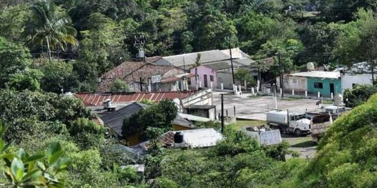 90 familias de La Rastra, Sinaloa, abandonan sus casas debido a tiroteos entre delincuentes