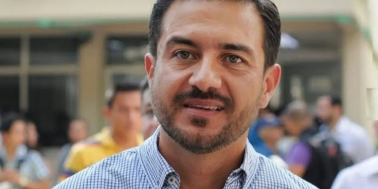 “No estoy enterado de eso”: AMLO no sabe si Miguel Ángel Yunes se unió a Morena para votar a favor de la reforma judicial