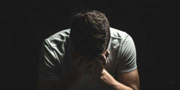 Aumentan en un 50% los casos de suicidio en Baja California
