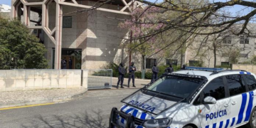 Un chico de 12 años hiere con un cuchillo a 6 compañeros en una escuela de Portugal; uno se encuentra en estado crítico