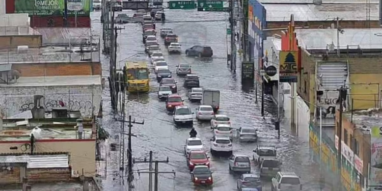 Sanciones de hasta dos mil pesos por escapar en dirección opuesta durante las inundaciones en San Luis Potosí