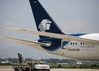 Aeroméxico está en conversaciones con el sindicato de pilotos para evitar un posible paro laboral