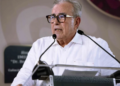 Rocha pide pruebas sobre narcomantas en Culiacán con mensaje contra militares